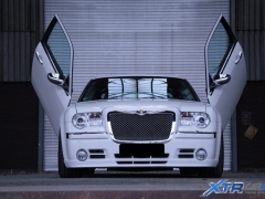 chrysler_300c_08